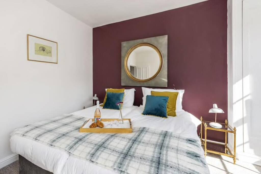 Georgian Apartment Located In The Center Of Bath. ภายนอก รูปภาพ